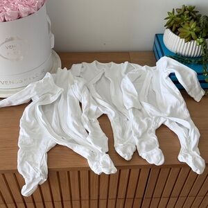 George onesies white 3-6month 100% cotton zippered